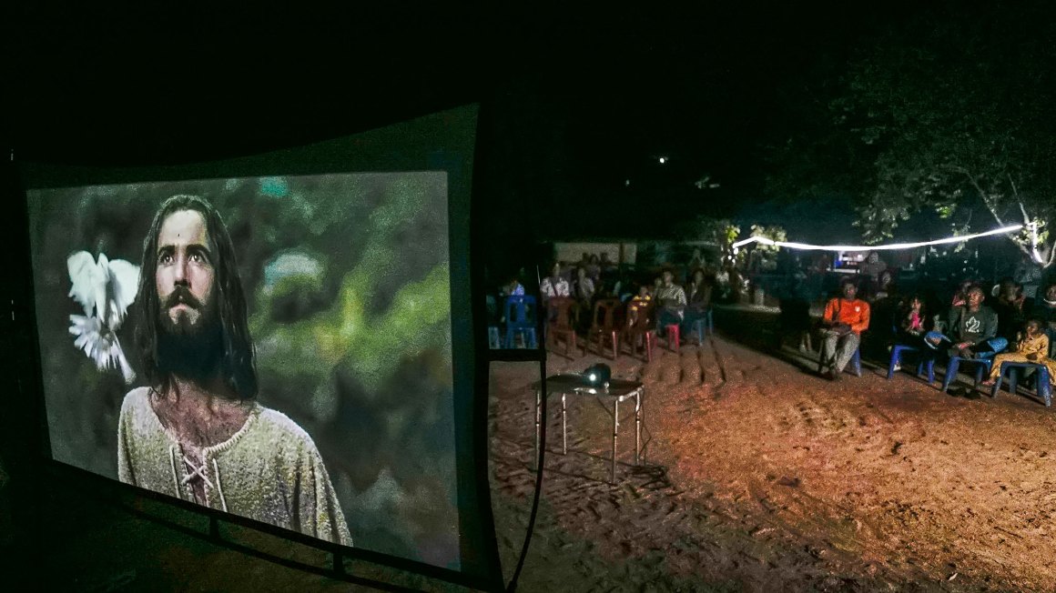 Film showing of the Jesus Film project