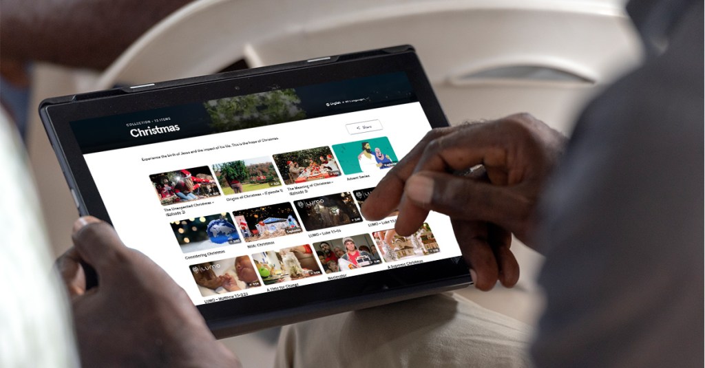Four Ways to Share the Gospel Through Media This Christmas